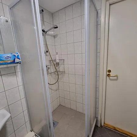 Near Center Harbour Panzió *